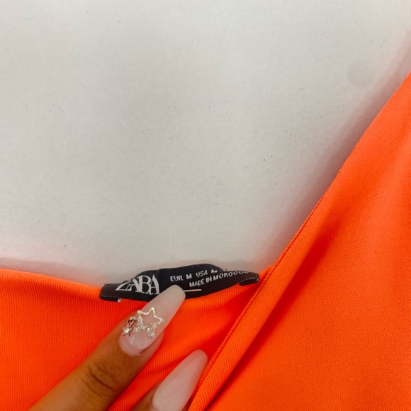 Orange bodysuit - Picture 2 of 3